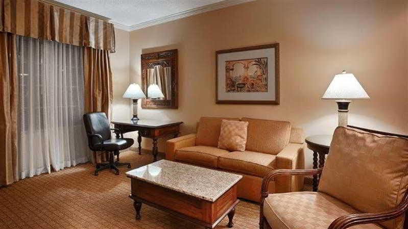 Best Western Richmond Suites H Baton Rouge Esterno foto